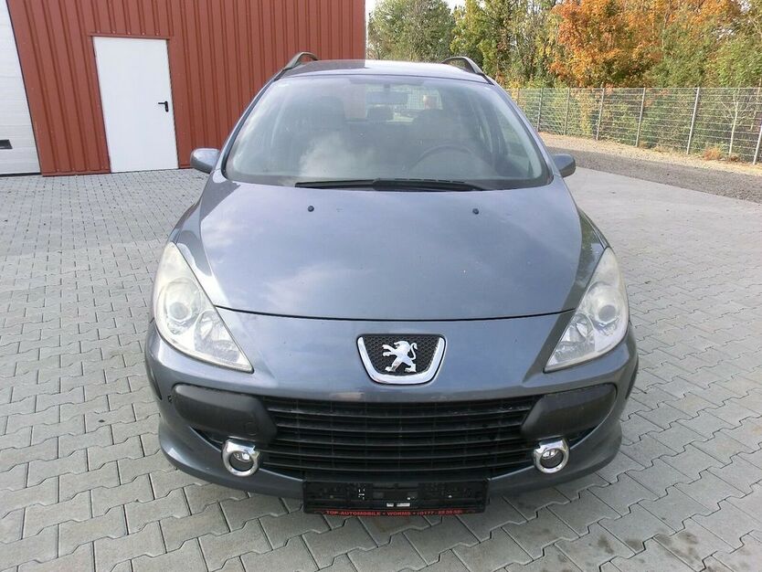 Peugeot 307 120.000 km 2.980 € Worms-Pfeddersheim 67551
