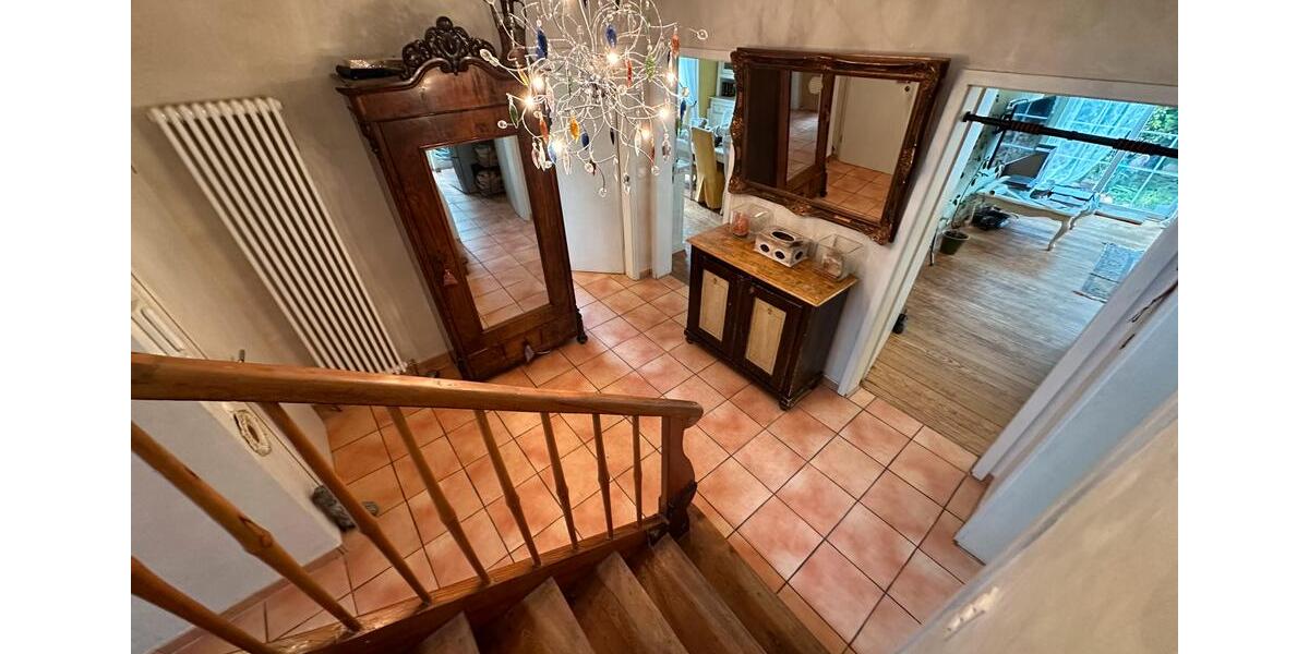 Etagenwohnung Offenbach am Main Buchrain - 8 Zimmer, 180 m&sup2;, 830.000&euro; | Angebot:24528023