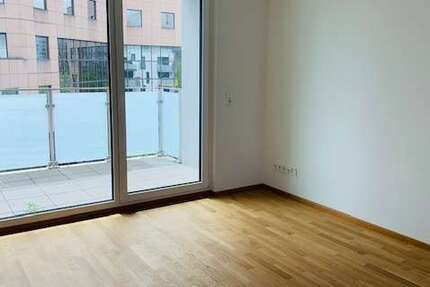 Wohnung zum Mieten in Frankfurt 1.030 € 63.21 m² 2 zimmer