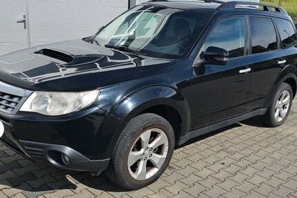 Subaru Forester 330.000 km 2.000 &euro; Reinheim 64354