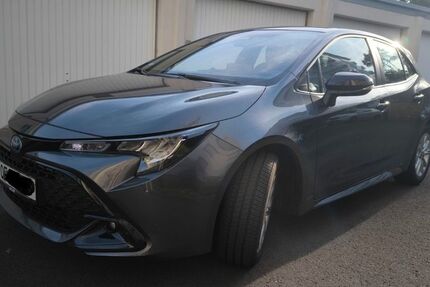 Toyota Corolla 9.461 km 26.990 &euro; Neu-Isenburg 63263