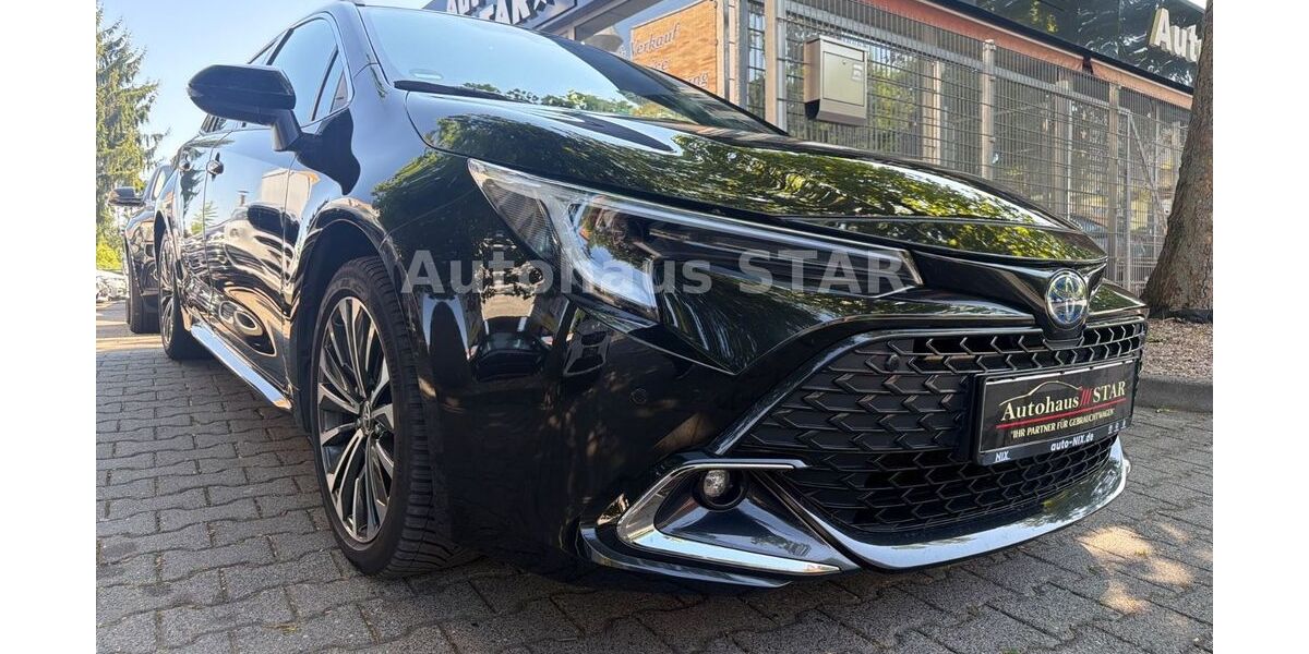 Toyota Corolla 81.500 km 21.590 &euro; Offenbach am Main 63071