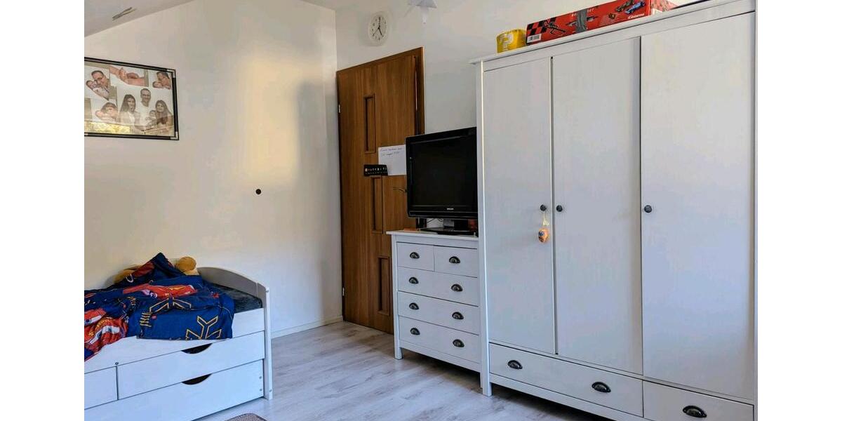 Dachgeschoßwohnung Höchst im Odenwald - 5 Zimmer, 100 m&sup2;, 1.350&euro; | Angebot:26396321
