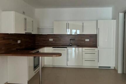 Wohnung Frankfurt am Main Mitte-Nord - 2 Zimmer, 84 m&sup2;, 1.550&euro; | Angebot:24436008