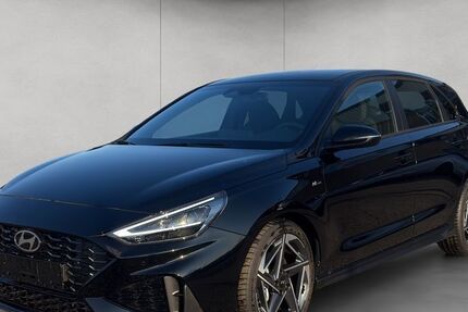 Hyundai i30 1.001 km 27.990 &euro; Frankfurt 60386