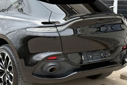 Aston Martin DBX 18.400 km 149.900 &euro; Kelsterbach 65451