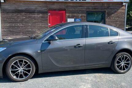Opel Insignia 51.400 km 7.850 &euro; Rüsselsheim 65428