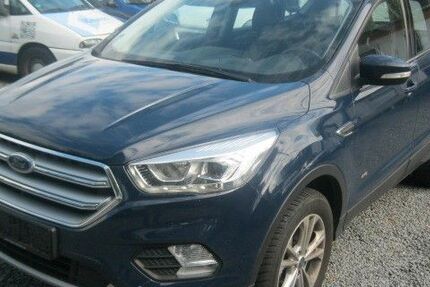 Ford Kuga 58.162 km 15.690 &euro; Darmstadt 64293