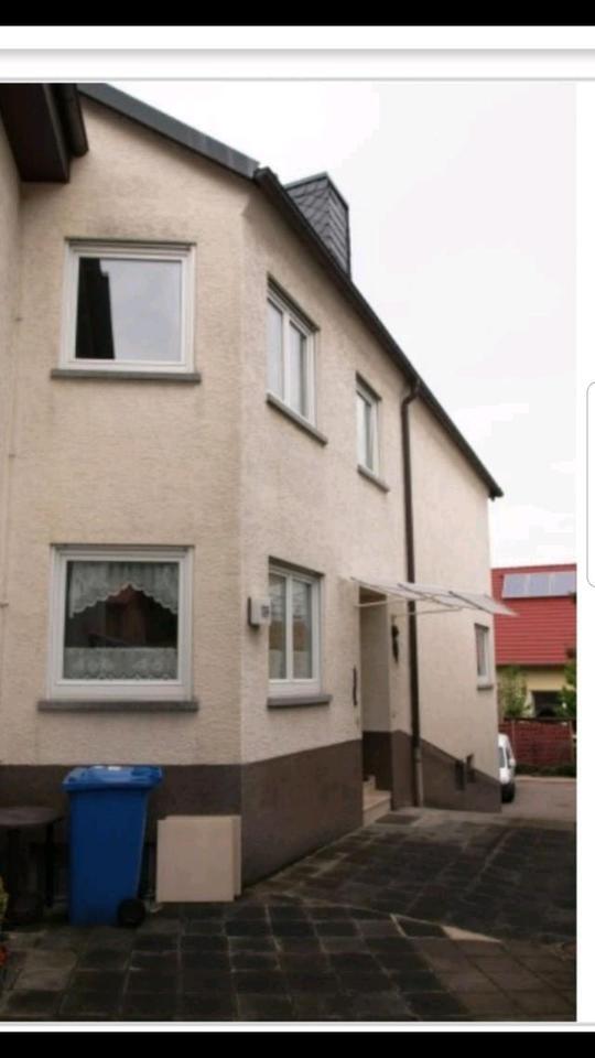 Zwei Familien Häuser zum Preis von einer zu Verkaufen