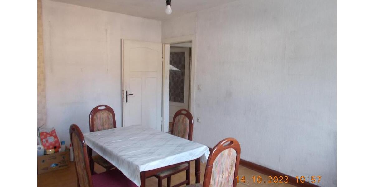 Reihenhaus Frankfurt am Main Niederrad - 10 Zimmer, 137 m&sup2;, 58.000&euro; | Angebot:16960480