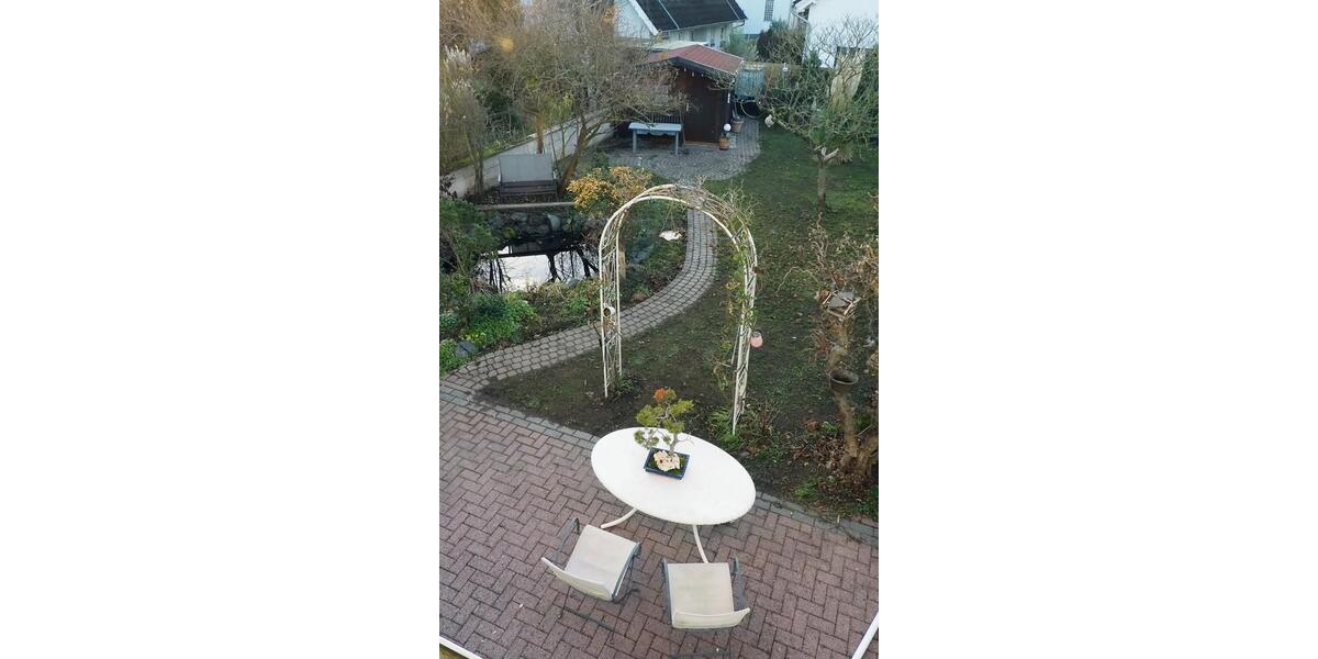 Doppelhaushälfte Griesheim - 4 Zimmer, 124 m&sup2;, 2.000&euro; | Angebot:25075972