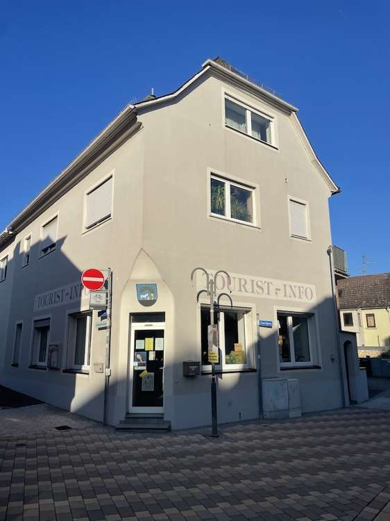 Büro in Bodenheim 365.000 € 113.83 m²