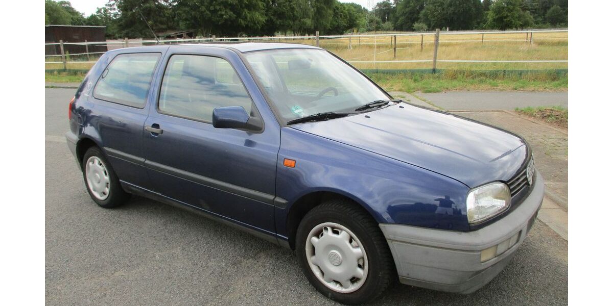 VW Golf 111.722 km 700 &euro; Rödermark 63322