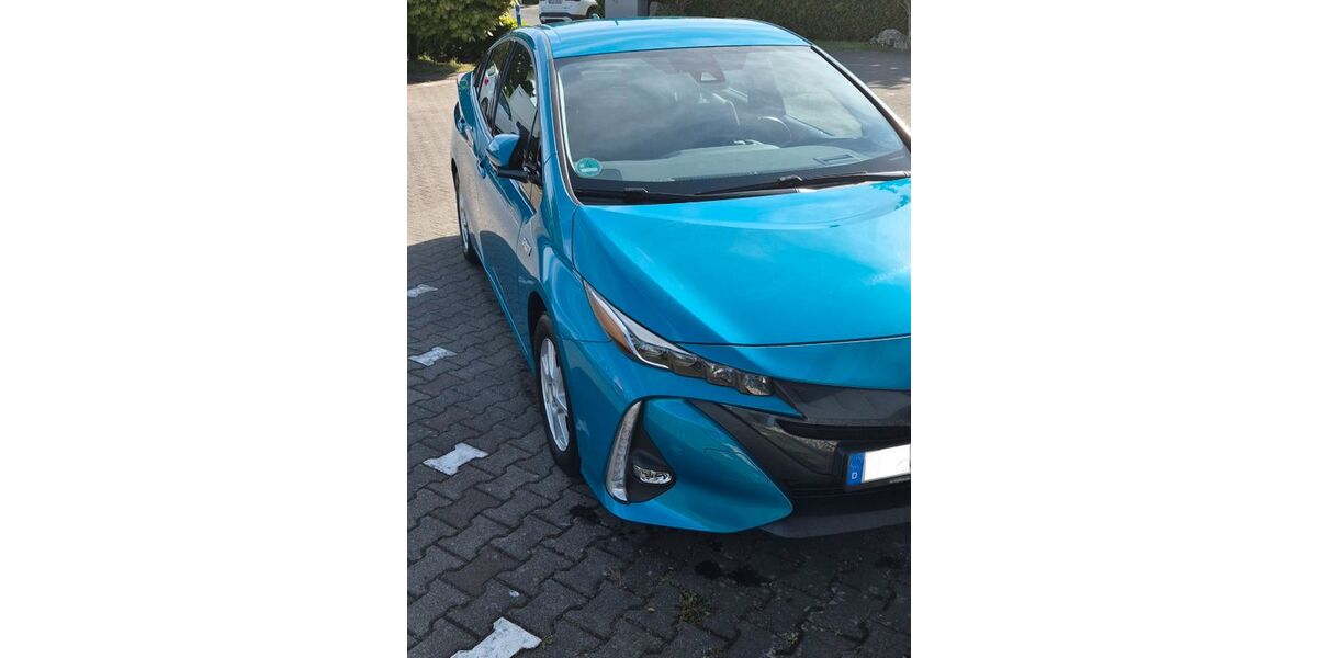Toyota Prius 68.800 km 21.900 &euro; Rödermark 63322