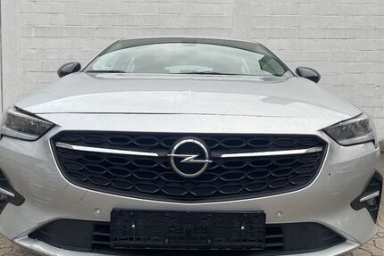 Opel Insignia 102.550 km 10.900 &euro; Pfungstadt 64319