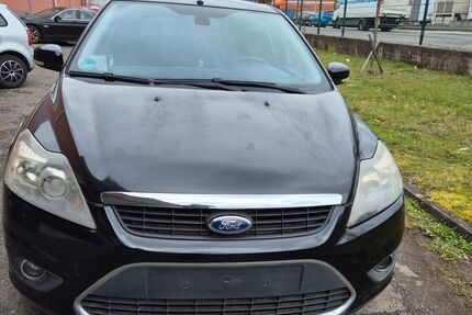 Ford Focus 165.123 km 2.250 &euro; Dietzenbach 63128