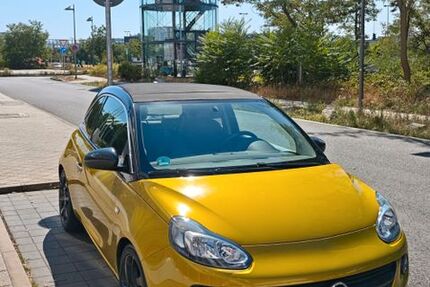 Opel Adam 100.400 km 6.390 &euro; Frankfurt am Main 65933