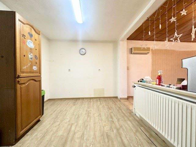 Mehrfamilienhaus, Wohnhaus Griesheim - 9 Zimmer, 695.000&euro; | Angebot:25628892