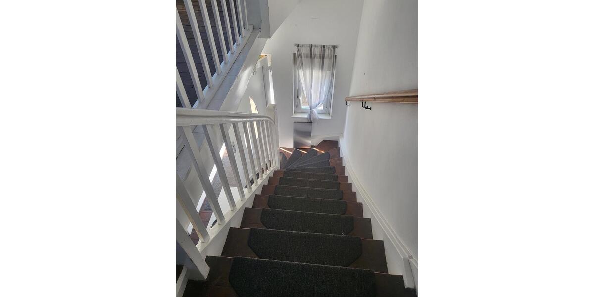 Einfamilienhaus Heppenheim (Bergstraße) - 7 Zimmer, 170 m&sup2;, 390.000&euro; | Angebot:27115149