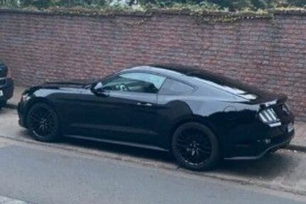 Ford Mustang 130.000 km 22.600 &euro; Frankfurt am Main 60435