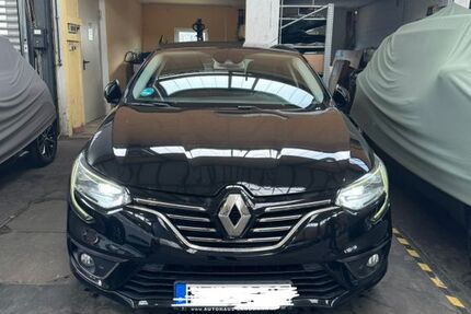 Renault Megane 99.000 km 14.900 &euro; Hochheim am Main 65239