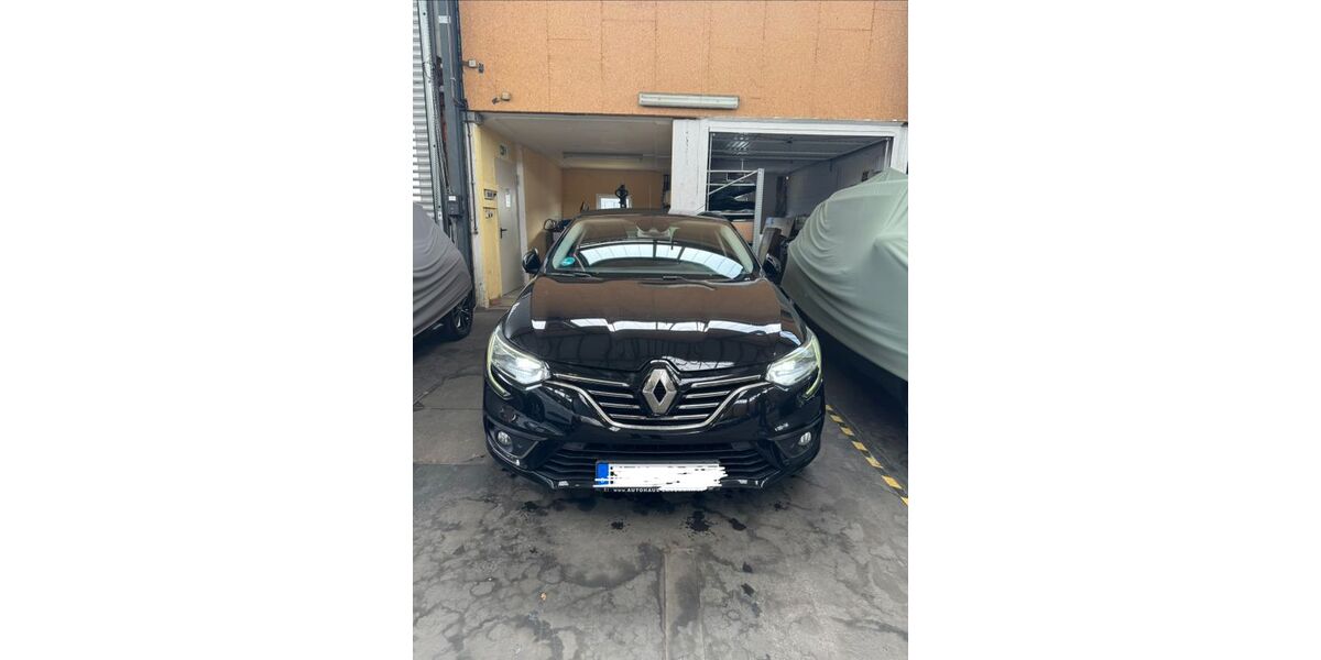 Renault Megane 99.000 km 14.900 &euro; Hochheim am Main 65239