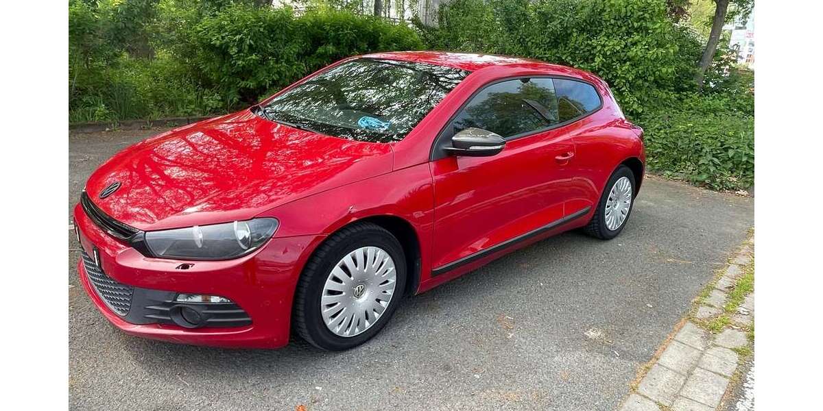 VW Scirocco 230.315 km 5.400 &euro; Frankfurt am Main 60386