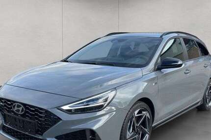 Hyundai i30 1.001 km 28.450 &euro; Frankfurt am Main 60386