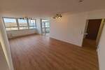2,5-Zi.-Wohnung mit Einbauküche, Bad, Balkon und Tiefgaragenplatz (Darmstadt) 2 zimmer