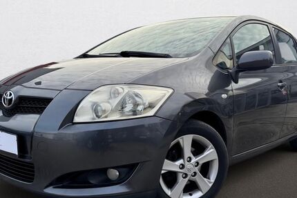 Toyota Auris 177.000 km 3.499 &euro; Frankfurt am Main 60386