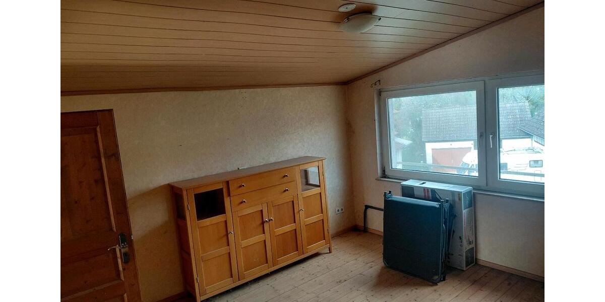 Einfamilienhaus Lautertal (Odenwald) - 6 Zimmer, 130 m&sup2;, 195.000&euro; | Angebot:26256009