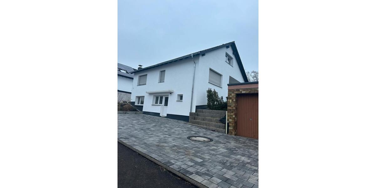Etagenwohnung Hofheim am Taunus - 2 Zimmer, 73 m&sup2;, 1.250&euro; | Angebot:25512392