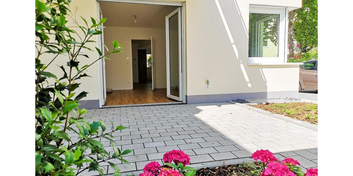 Erdgeschoßwohnung Frankfurt am Main Fechenheim - 2 Zimmer, 82 m&sup2;, 1.400&euro; | Angebot:25129076