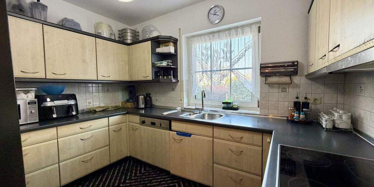 Mehrfamilienhaus, Wohnhaus Heusenstamm - 8 Zimmer, 226 m&sup2;, 899.000&euro; | Angebot:25401713