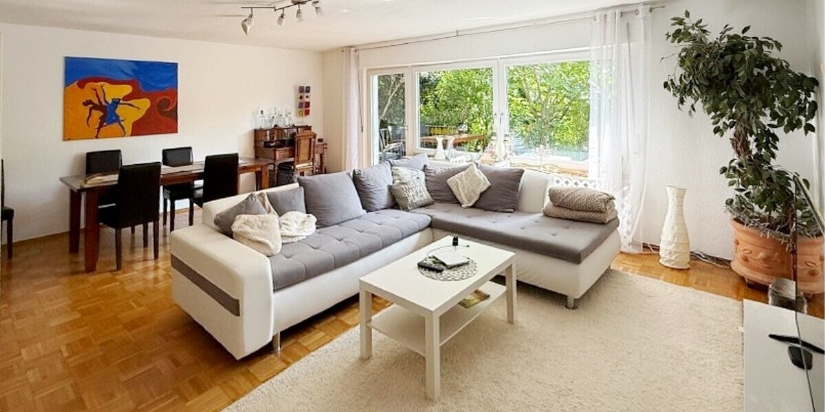 Hofheim: Familien aufgepasst!!Liebevoll gepflegte Doppelhaushälfte im Völkerviertel 7 zimmer