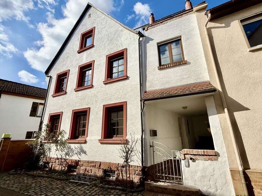 Haus zum Kaufen in Bensheim 479.500 € 135 m²