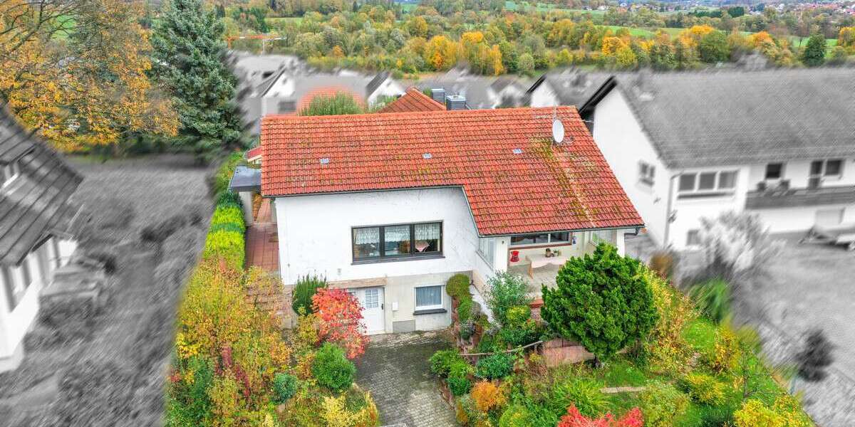 Einfamilienhaus Fürth - 6 Zimmer, 184 m&sup2;, 360.000&euro; | Angebot:23635983