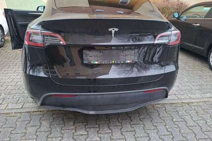 Tesla Model Y 42.000 km 33.000 &euro; weiterstadt 64331