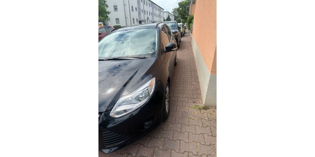 Ford Focus 145.555 km 5.000 &euro; Frankfurt 60488