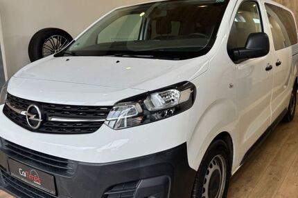 Opel Vivaro 65.000 km 21.499 &euro; Schaafheim 64850