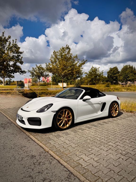 Porsche Boxster 32.000 km 92.981 € Frankfurt am Main 60489