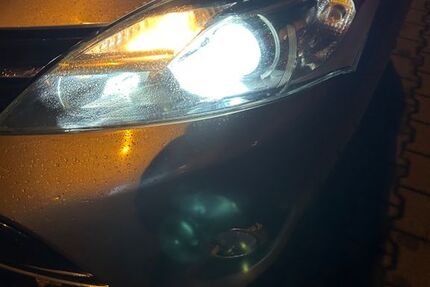 Toyota Verso 176.000 km 7.800 &euro; Rodgau OT Nieder-Rodenu 63110