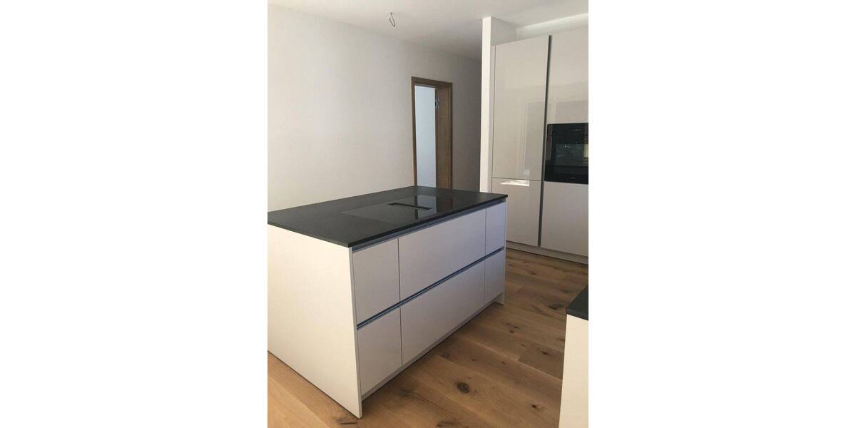 Etagenwohnung Dreieich Buchschlag - 4 Zimmer, 146 m&sup2;, 2.920&euro; | Angebot:26903110