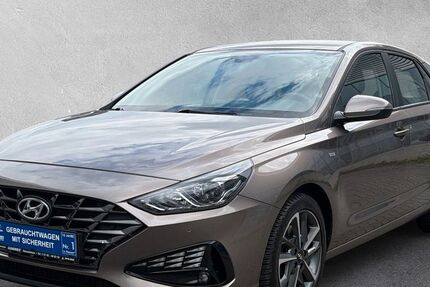 Hyundai i30 94.950 km 15.920 &euro; Rüsselsheim 65428