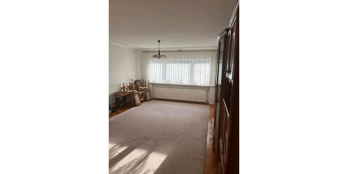 Etagenwohnung Frankfurt am Main Bornheim - 3 Zimmer, 75 m&sup2;, 1.500&euro; | Angebot:26388732