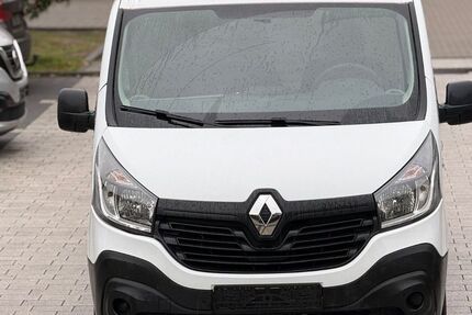 Renault Trafic 96.575 km 7.999 &euro; Offenbach am Main 63069