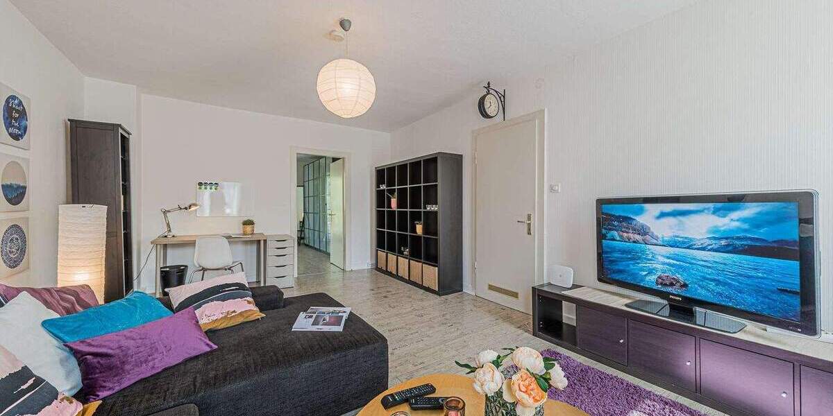 Etagenwohnung Frankfurt am Main Bockenheim - 2 Zimmer, 60 m&sup2;, 1.750&euro; | Angebot:25600982