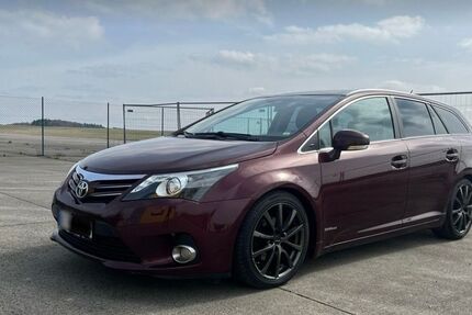 Toyota Avensis 235.000 km 6.500 &euro; Pfungstadt 64319