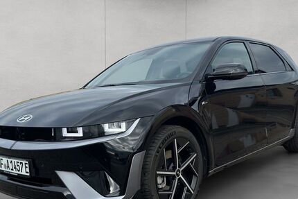 Hyundai IONIQ 5 10.578 km 41.950 € Offenbach 63069