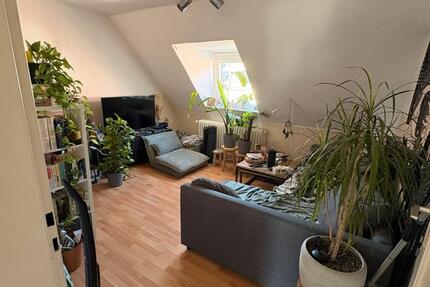 Wohnung Frankfurt am Main Ginnheim - 2 Zimmer, 40 m&sup2;, 900&euro; | Angebot:27623669